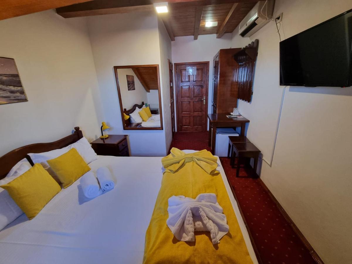 Casa Luca Hotel Vama Veche Ngoại thất bức ảnh