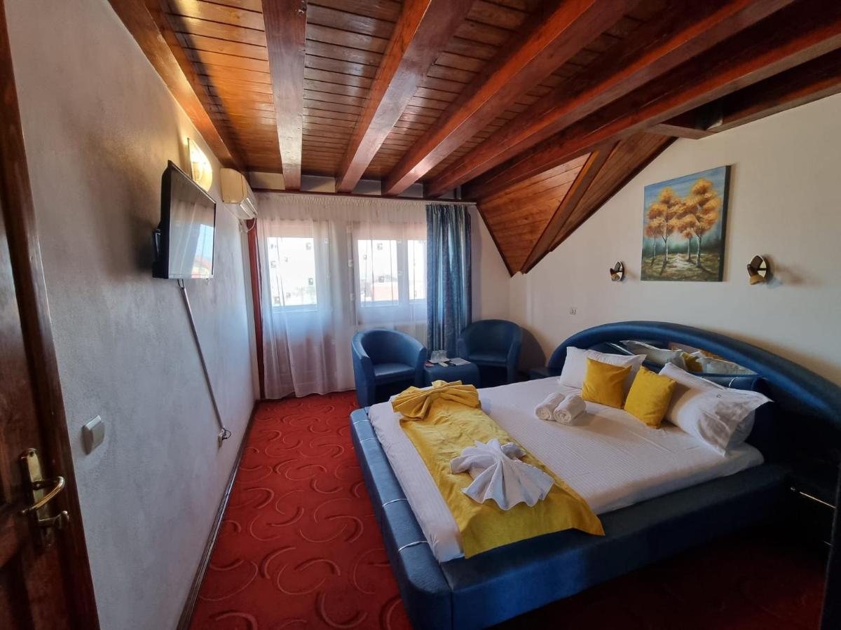 Casa Luca Hotel Vama Veche Ngoại thất bức ảnh